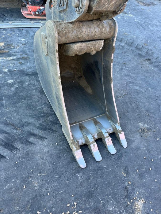2023 SOLESBEE 24" Bucket, Tooth, Mini Excavator - Solesbee