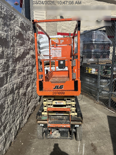 2022 JLG ES1932