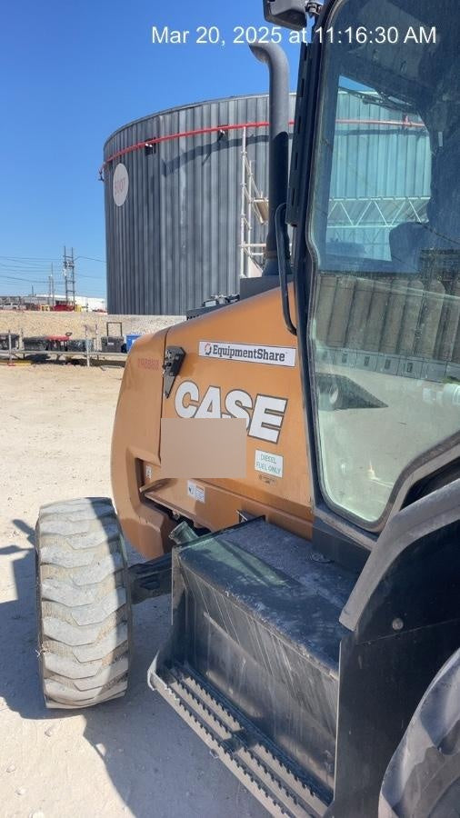 2021 CASE 586H