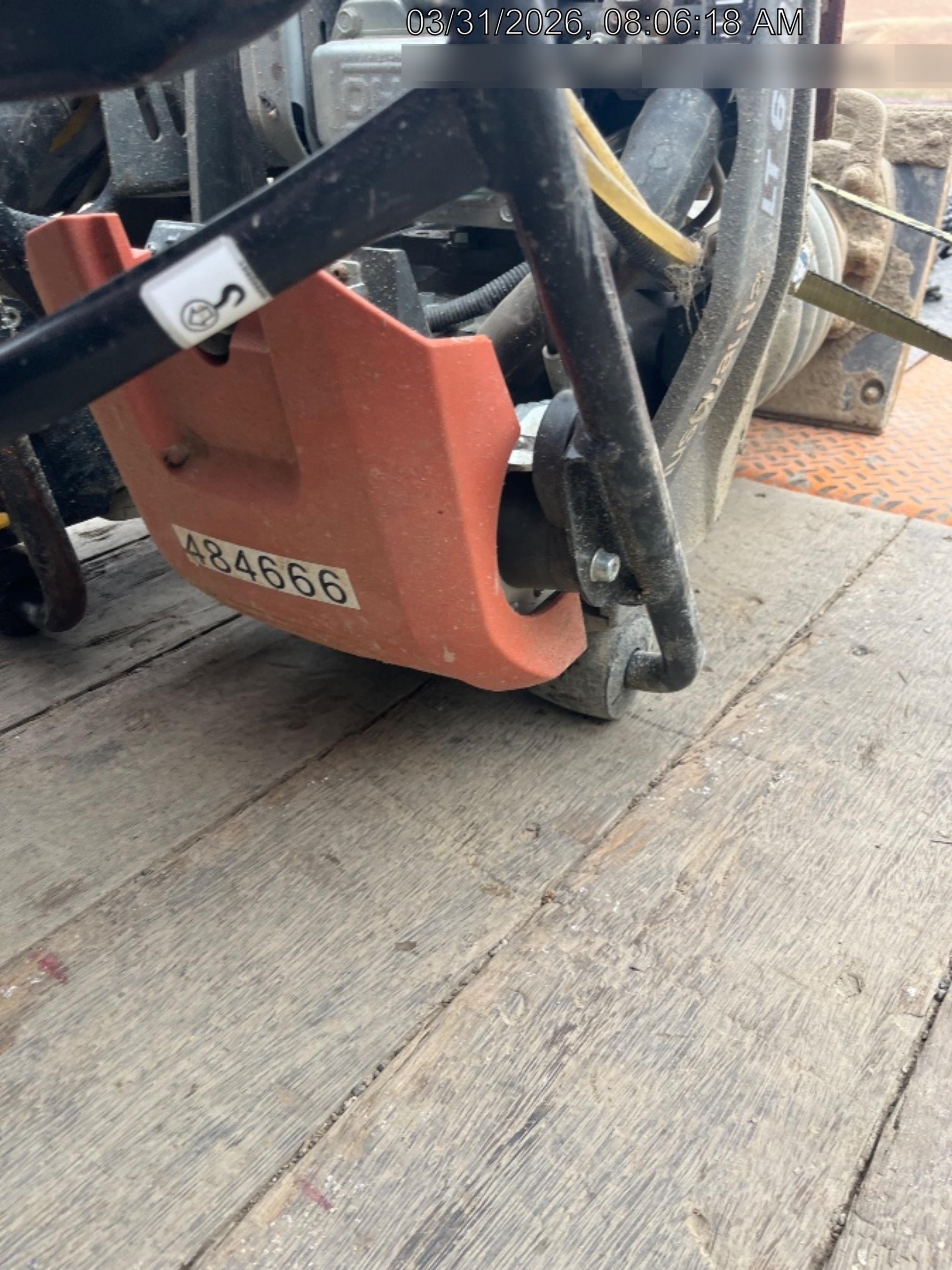 2024 HUSQVARNA LT6005