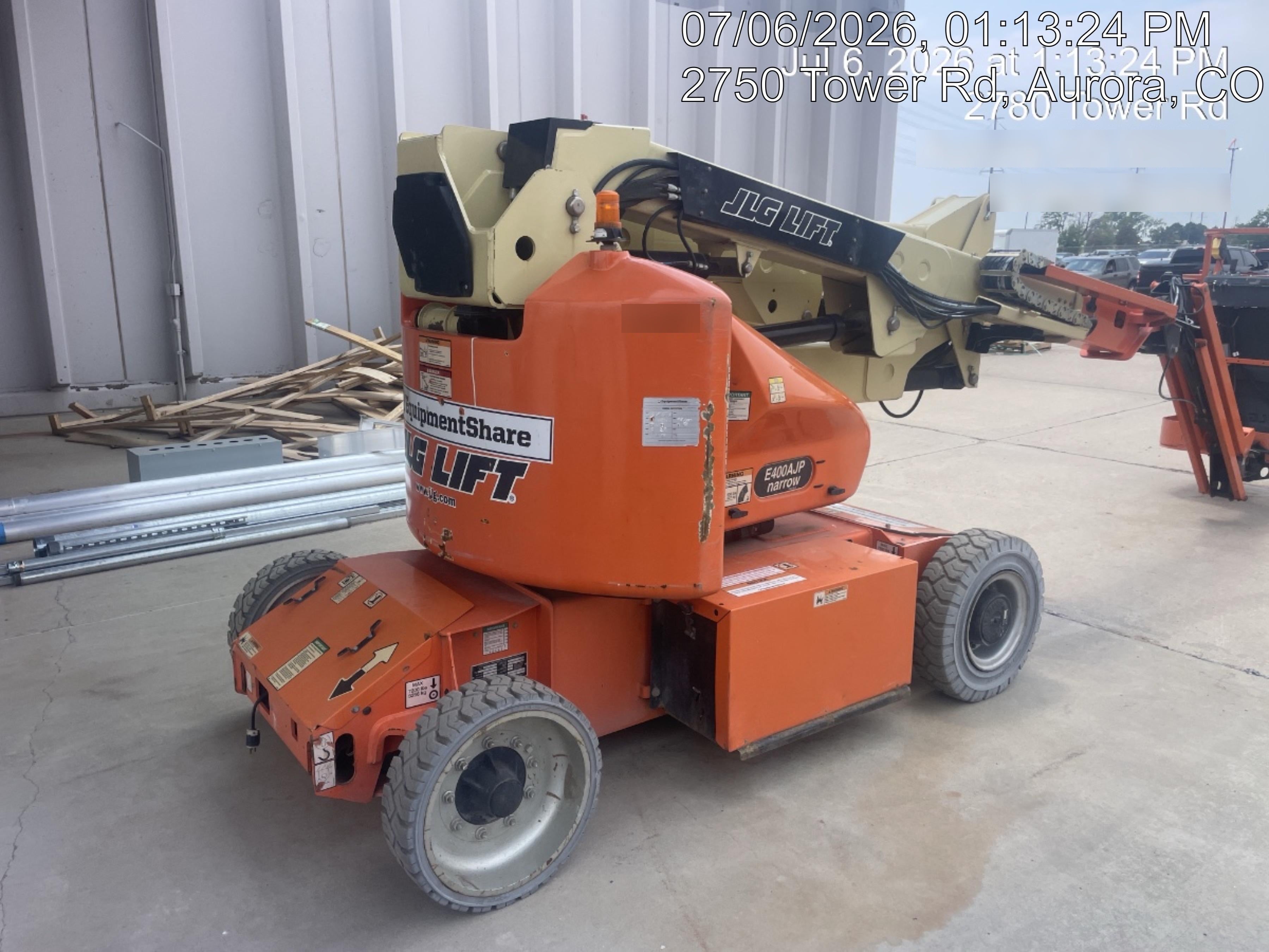 2019 JLG E400AJPN