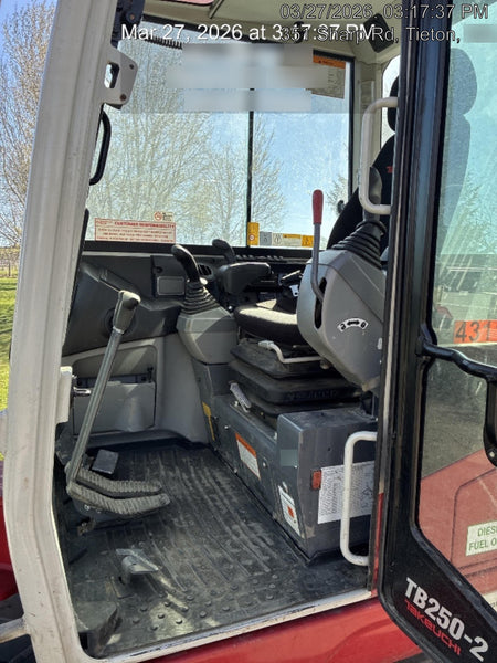 2024 TAKEUCHI TB250-2CR