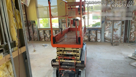 2022 JLG ES1932