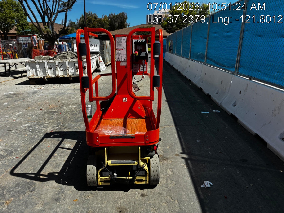 2021 JLG 1230ES