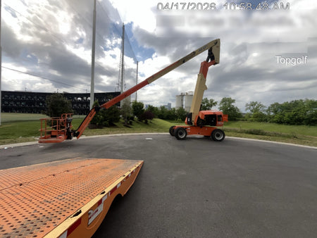 2019 JLG 800AJ