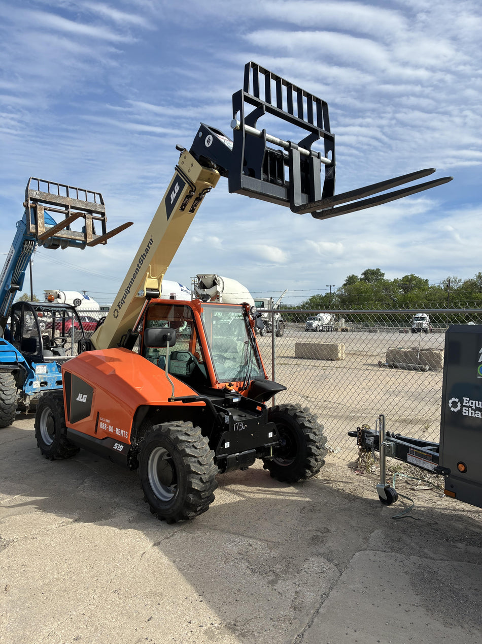 2026 JLG 519