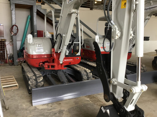 2019 Takeuchi TB260 Takeuchi TB260 Canopy w/Rubber Tracks, Auxiliary Hydraulics, Standard Blade, Manual QC, 12 / 18 / 24" Buckets, Hydraulic Thumb Installed