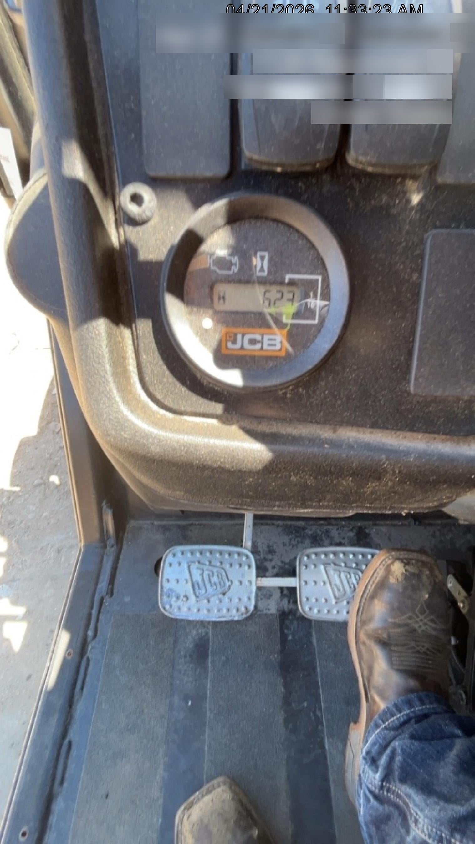 2025 JCB 510-56