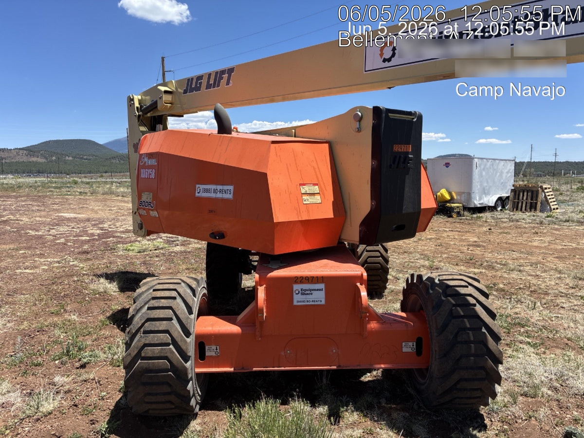 2022 JLG 800AJ
