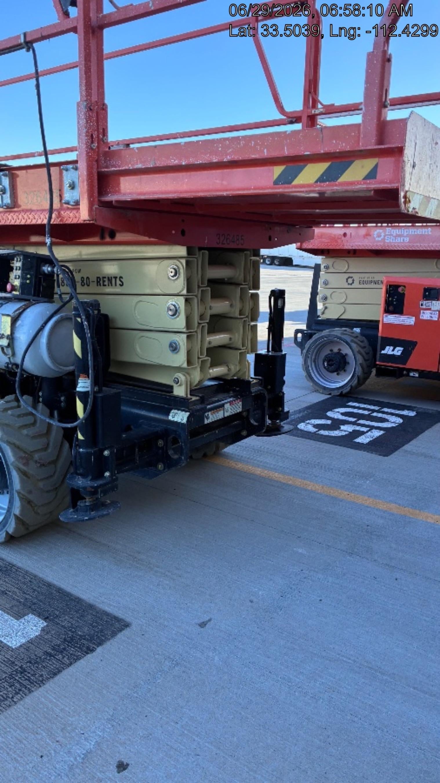 2023 JLG RT4069