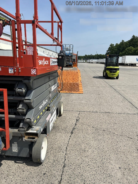 2022 SKYJACK SJ4740