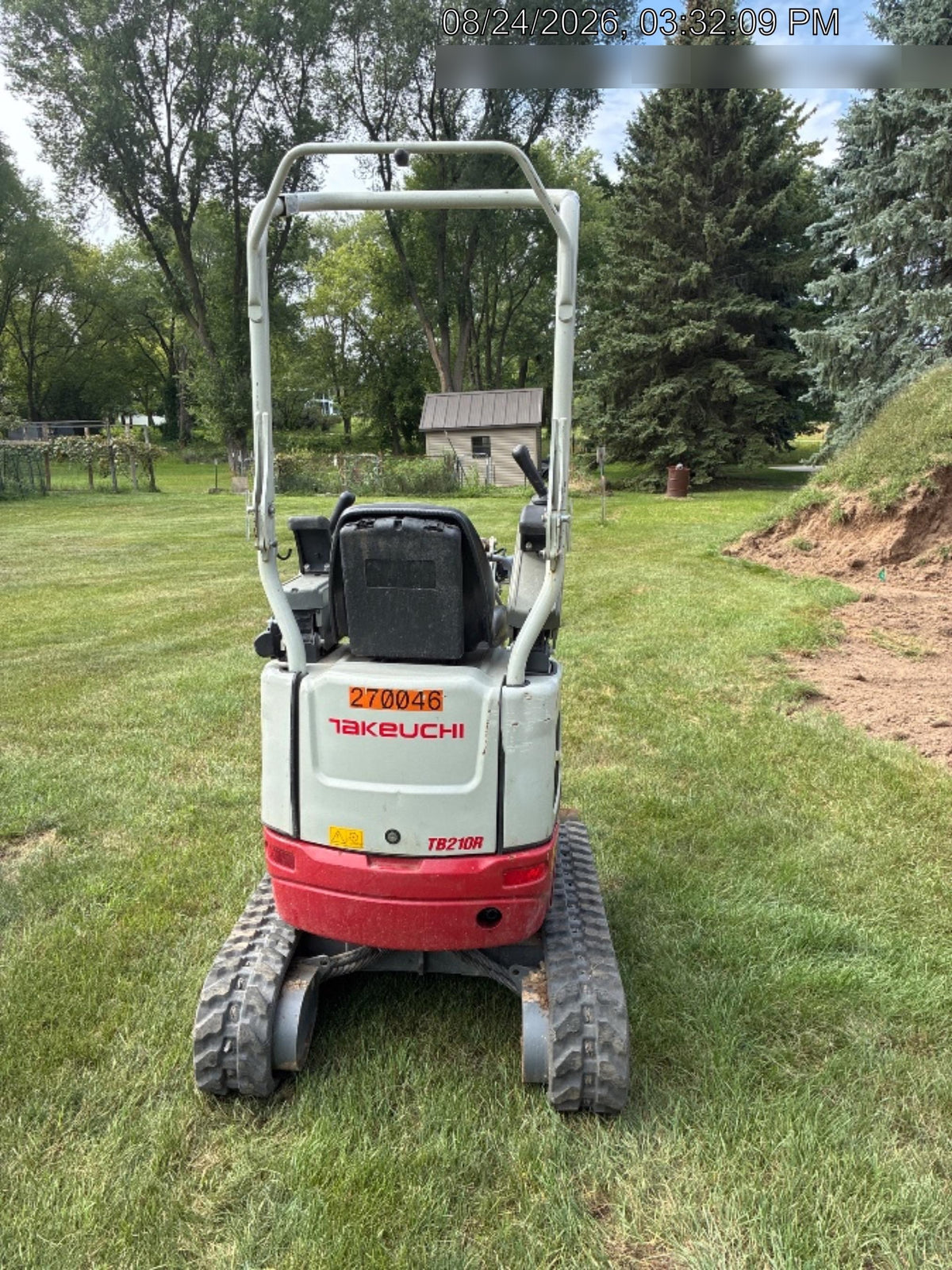 2022 TAKEUCHI TB210R