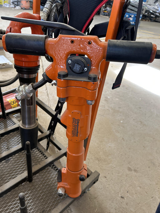 2024 MICHIGAN PNEUMATIC ES-TPB30-1-TRACKER