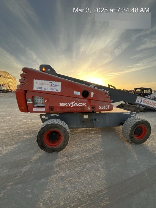 2017 SKYJACK SJ45T+
