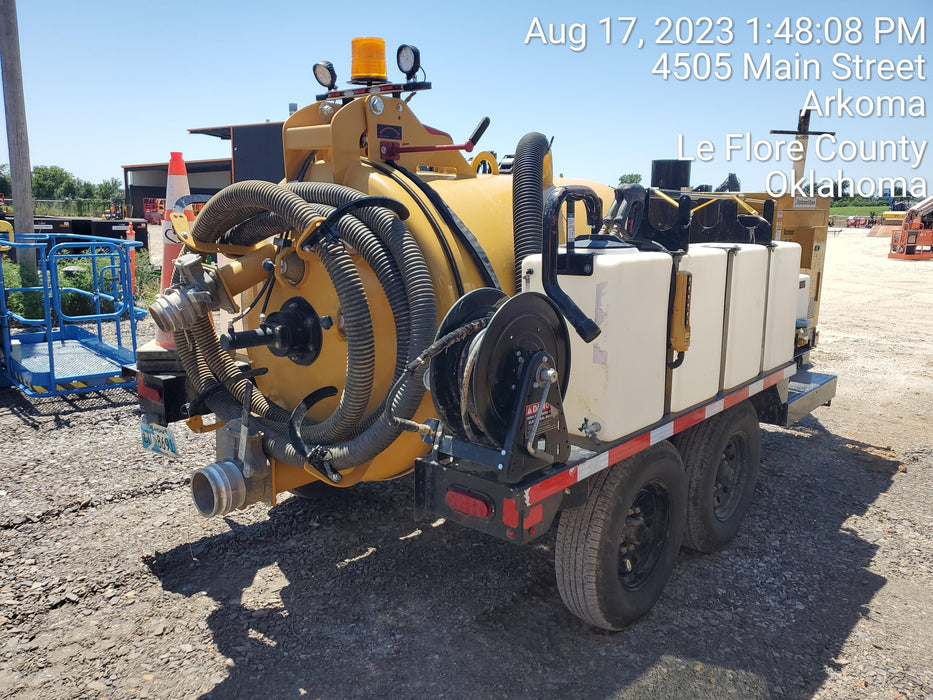 2023 Vac-Tron LP573XDT T4 Koehler Diesel Engine, 500 Gallon Debris Tank, x2 100 Gallon Water Tanks