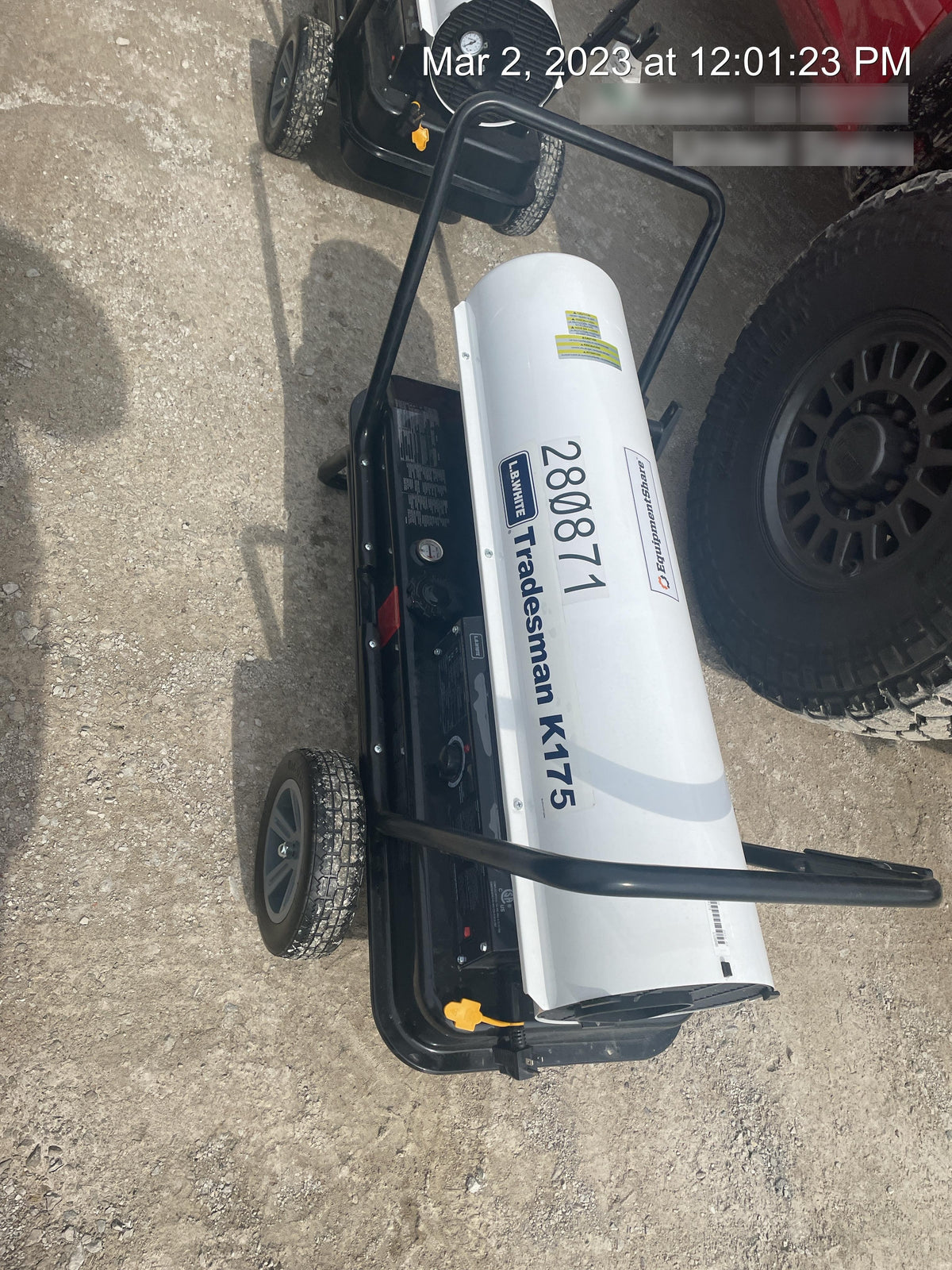 2022 LB WHITE Tradesman K175