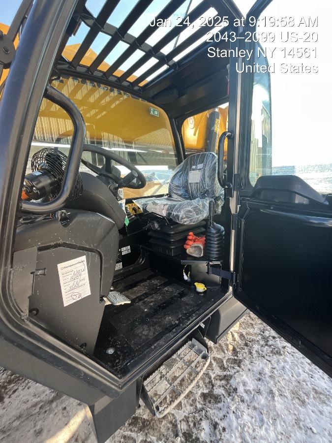 2025 JCB 512-56