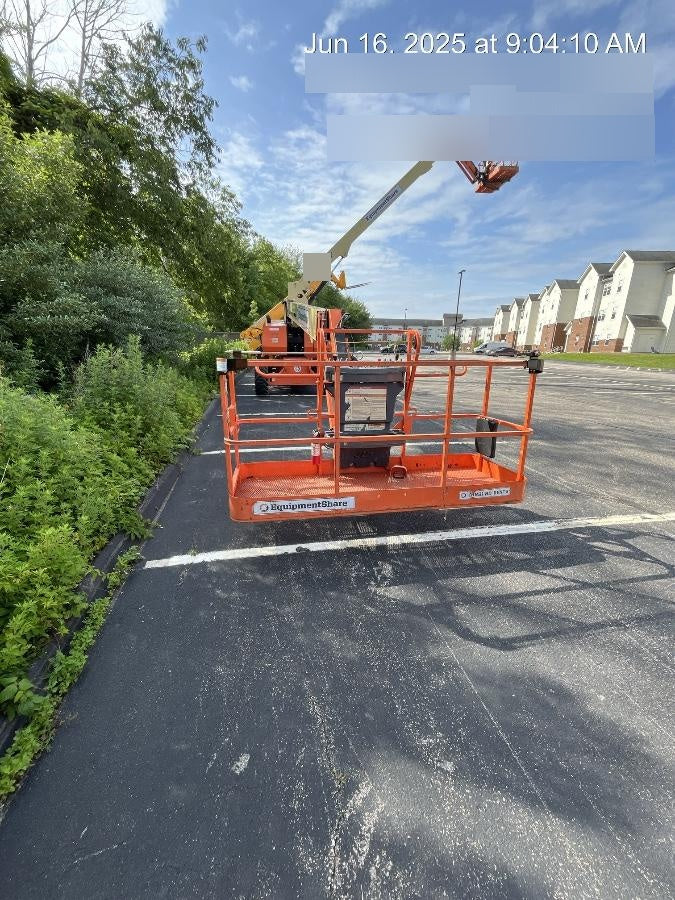 2021 JLG 860SJ