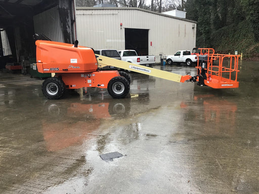 2019 JLG 400S