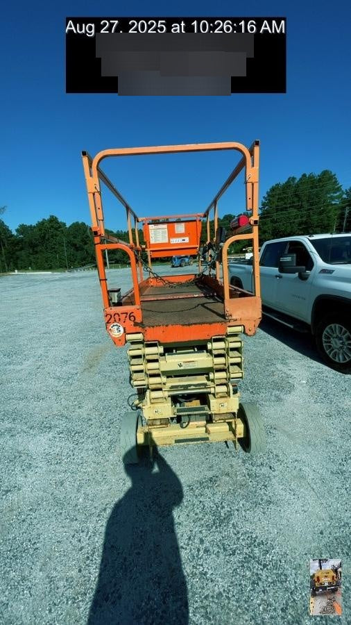 2016 JLG 3246ES