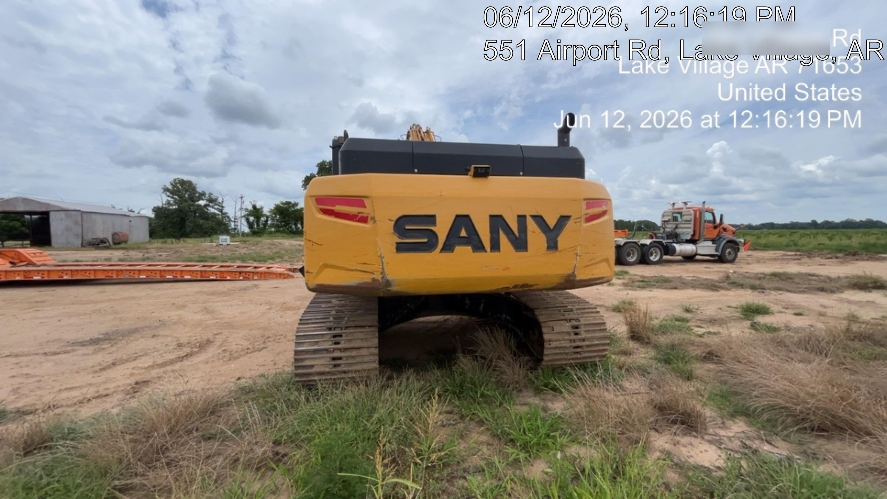 2022 SANY SY265C