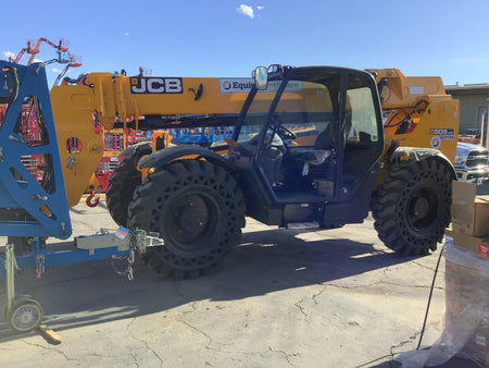 2022 JCB 509-42