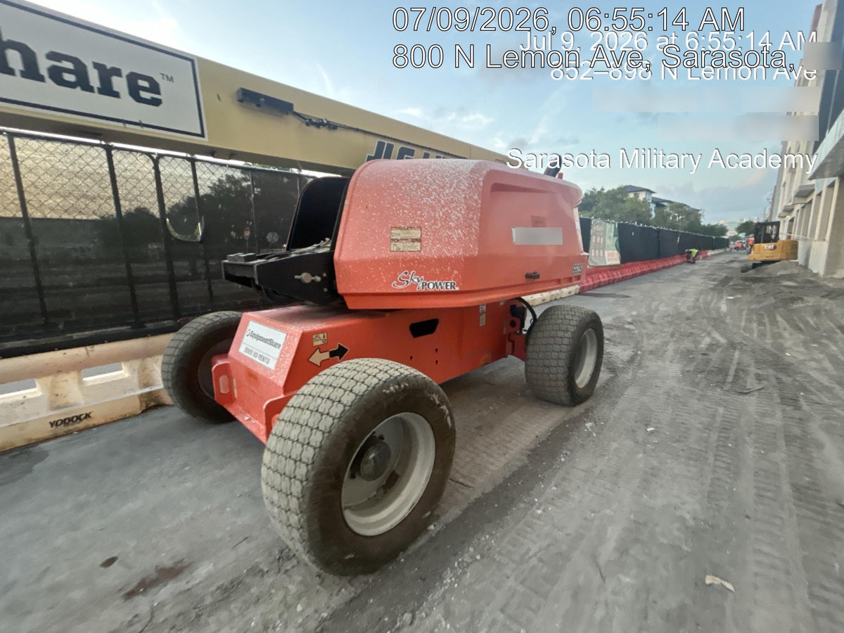 2021 JLG 660SJ