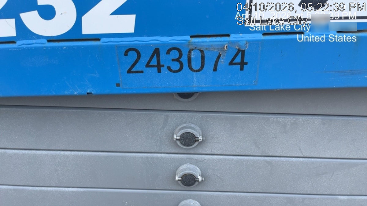 2022 GENIE GS-3232