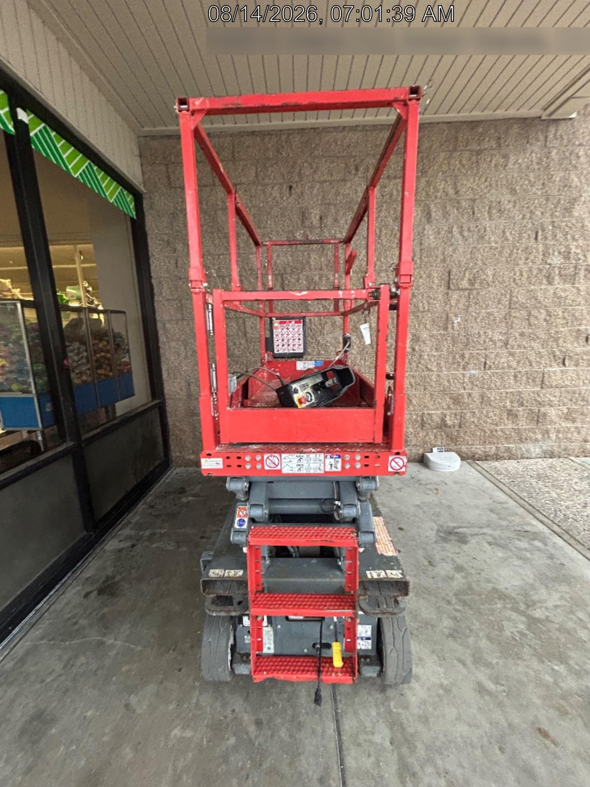 2020 Skyjack SJIII-3219 Solid NM Tires, Half height spring hinged entry gate, Dual Beacons, 800W Inverter