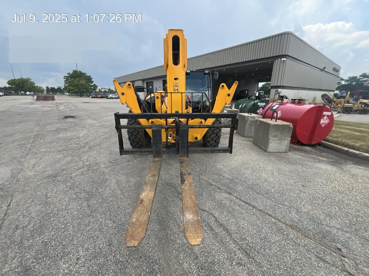 2025 JCB 512-56