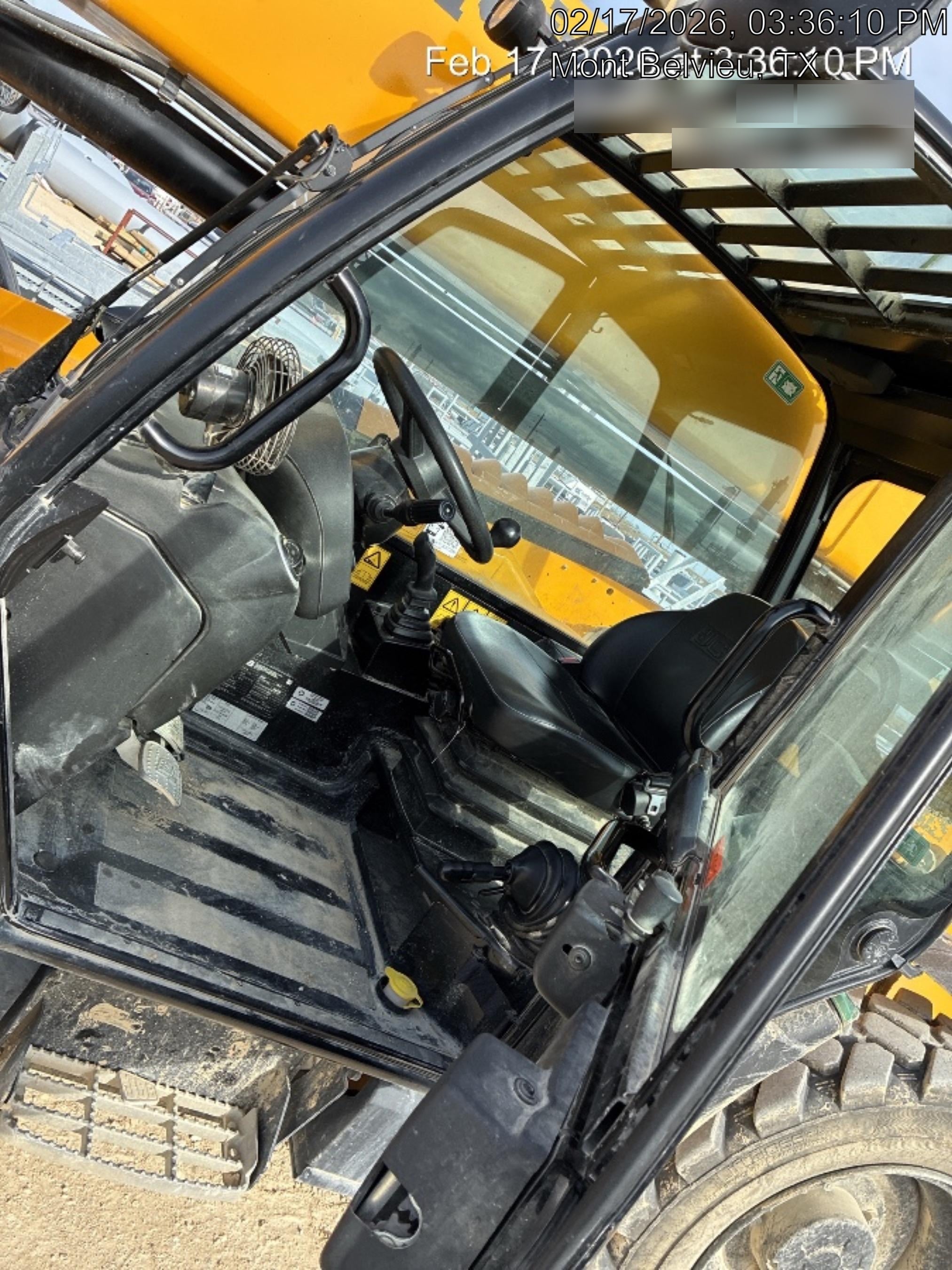 2025 JCB 512-56