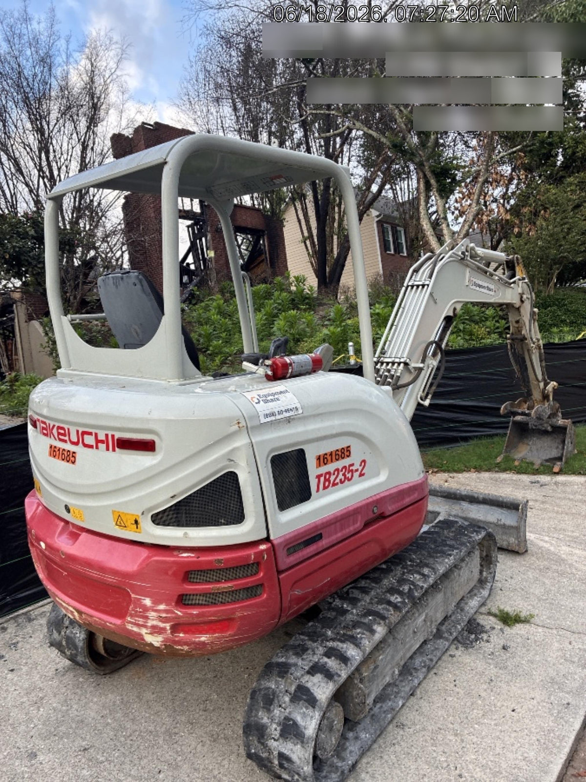 2021 TAKEUCHI TB235-2R