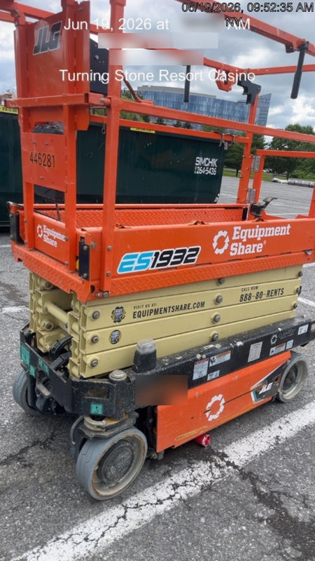 2024 JLG ES1932