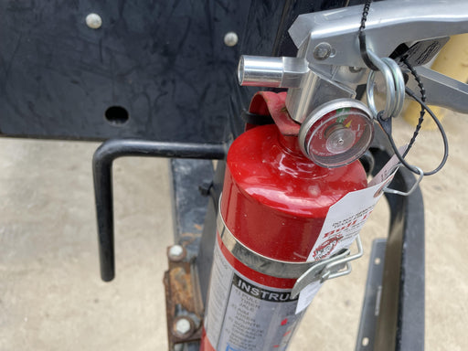 2021 Lincoln Electric Vantage 322 Vantage 322 Ready Pak 3 w/ Decals, ORANGE (includes trailer, cable rack, fender light kit) NO Telematics