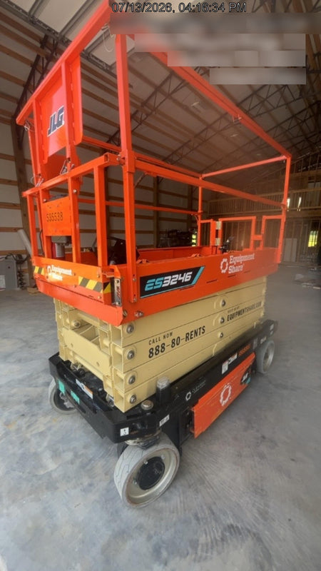 2025 JLG ES3246