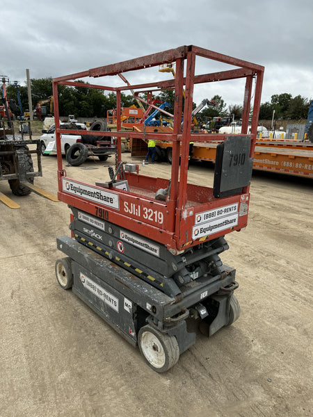 2018 SKYJACK SJIII-3219
