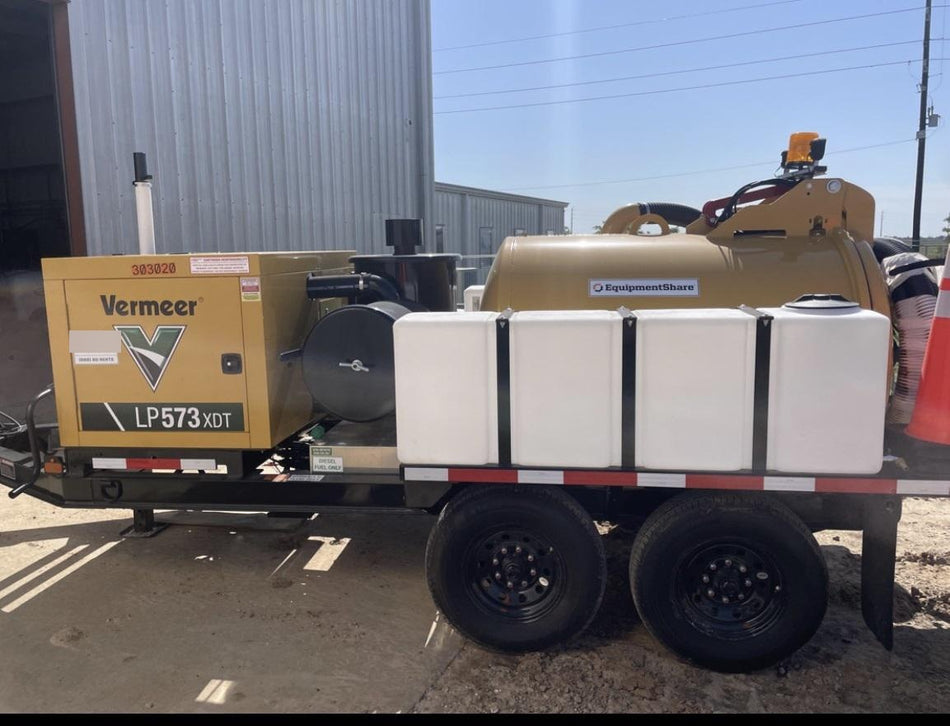 2023 VAC-TRON LP573XDT