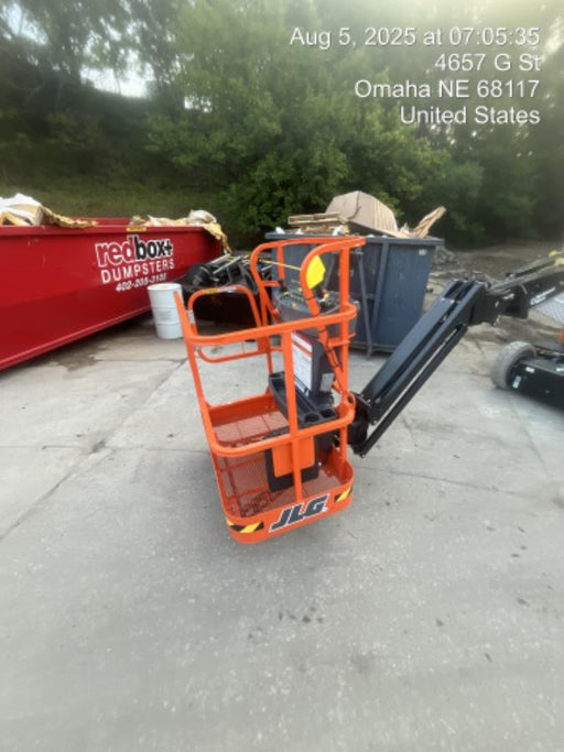 2025 JLG E300AJP