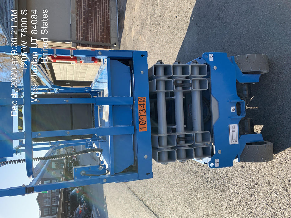 2020 Genie GS-2632 Solid NM Tires, Folding Rails with Half-Height Swing Gate, Beacon