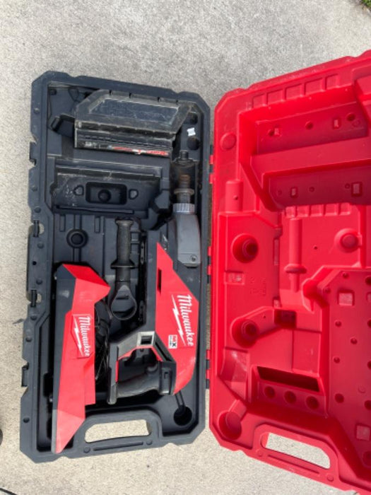 2023 MILWAUKEE MXF301-2CP