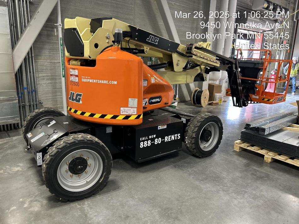 2025 JLG E450AJ