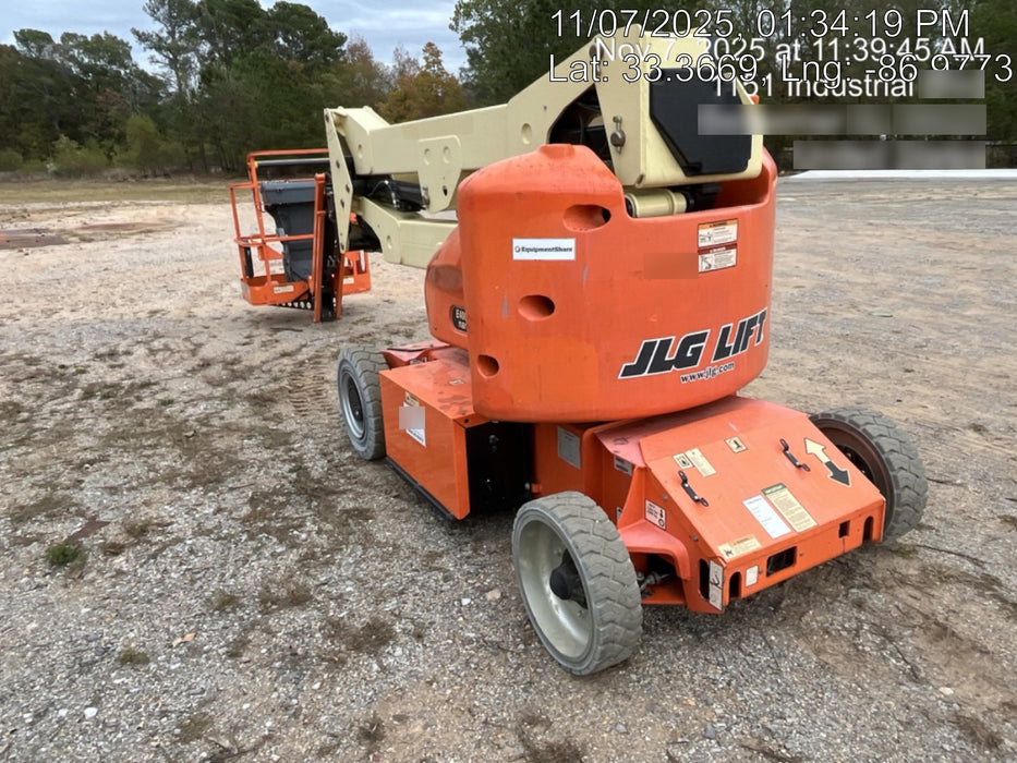2019 JLG E400AJPN