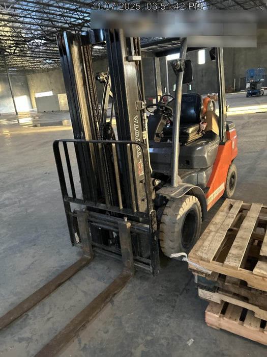 2022 TOYOTA 50-8FGU25