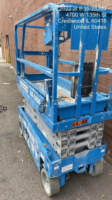 2020 Genie GS-1930 Solid Non Marking Tires, Beacon, Folding rails with half height swing gate