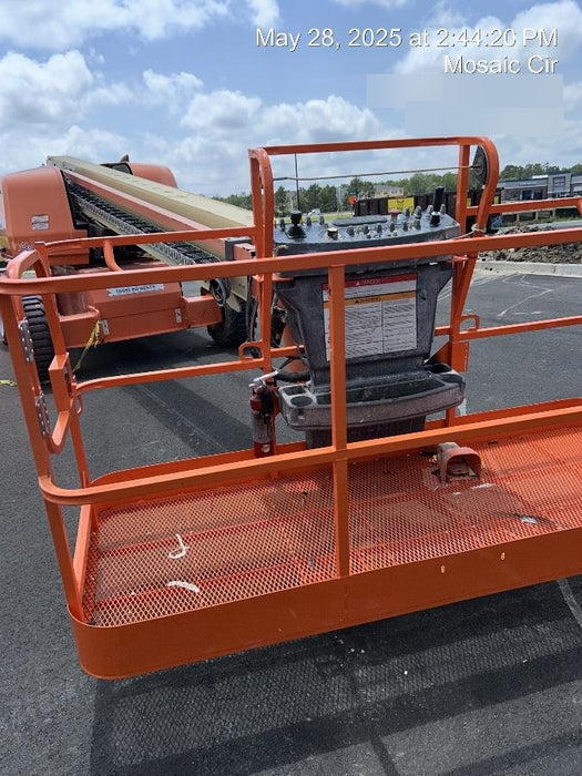 2020 JLG 600S