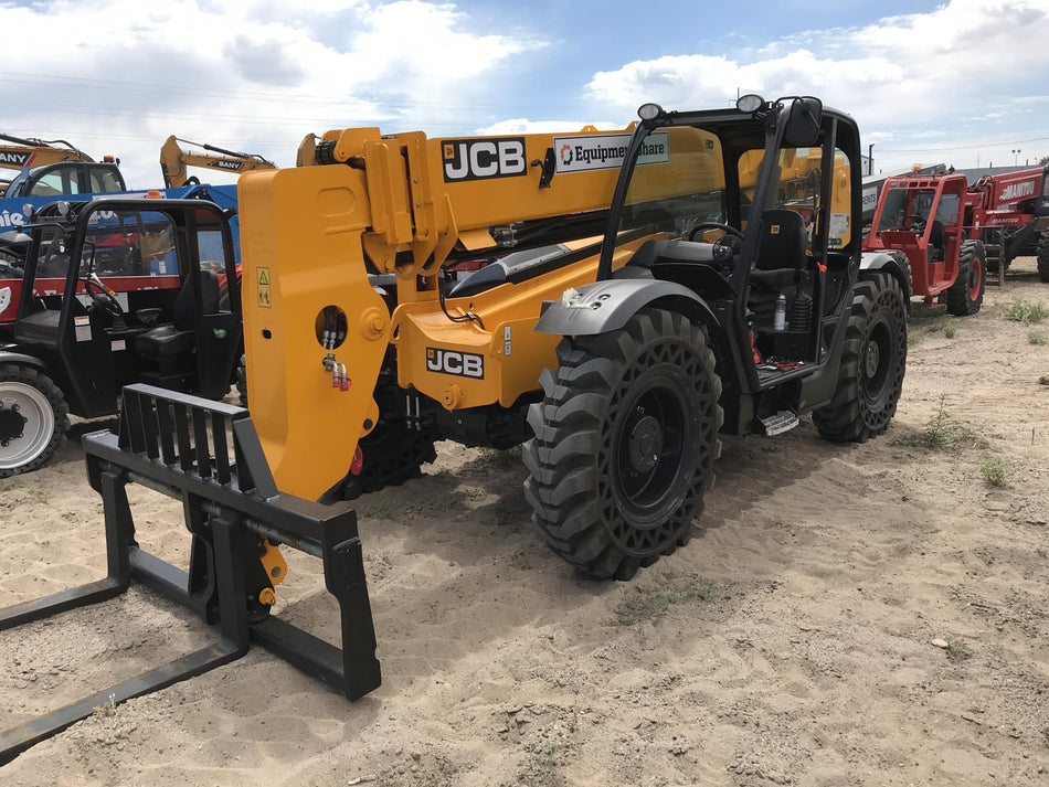 2020 JCB 509-42 Canopy, Solid Tires, Work Lights, Beacon, Aux Hydraulics, Back up Alarm, Lifting Eye, ES Decals
