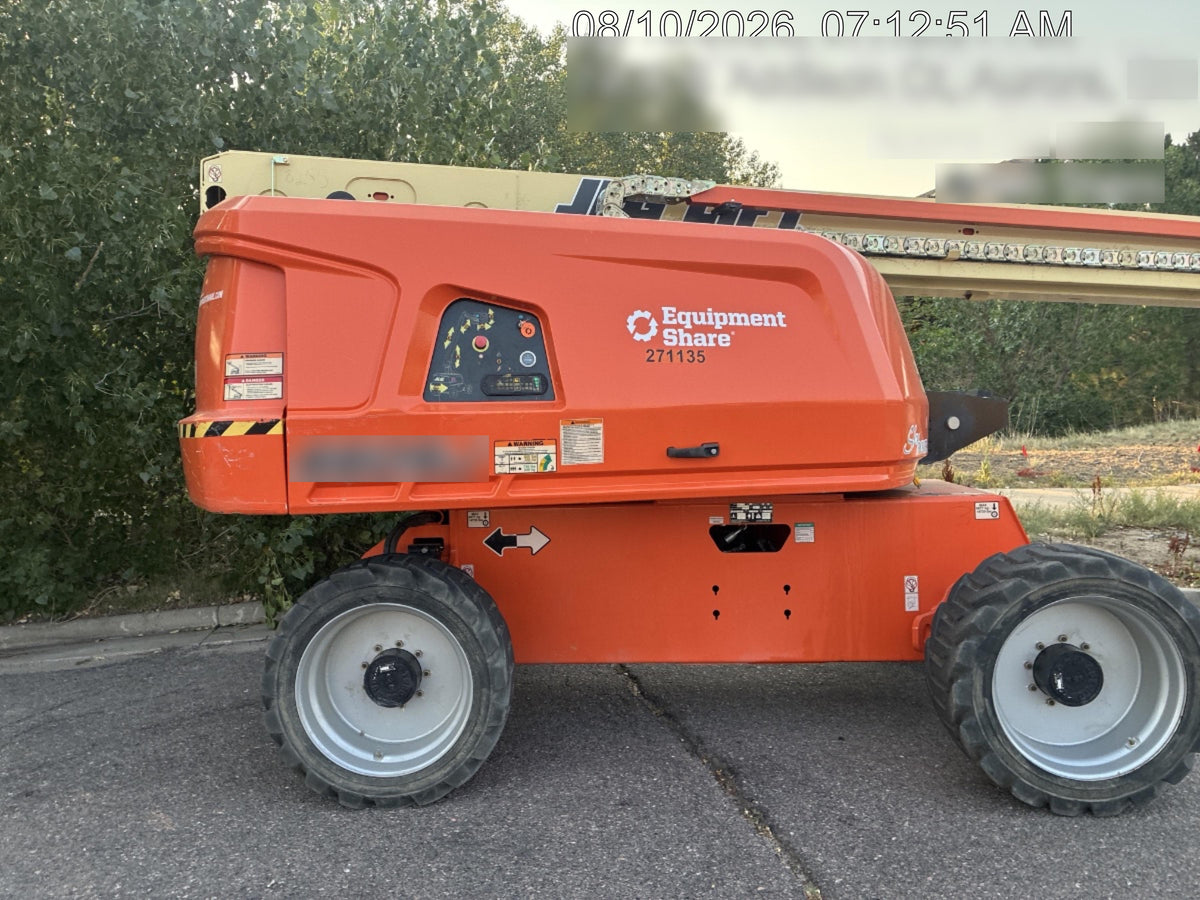 2022 JLG 660SJ