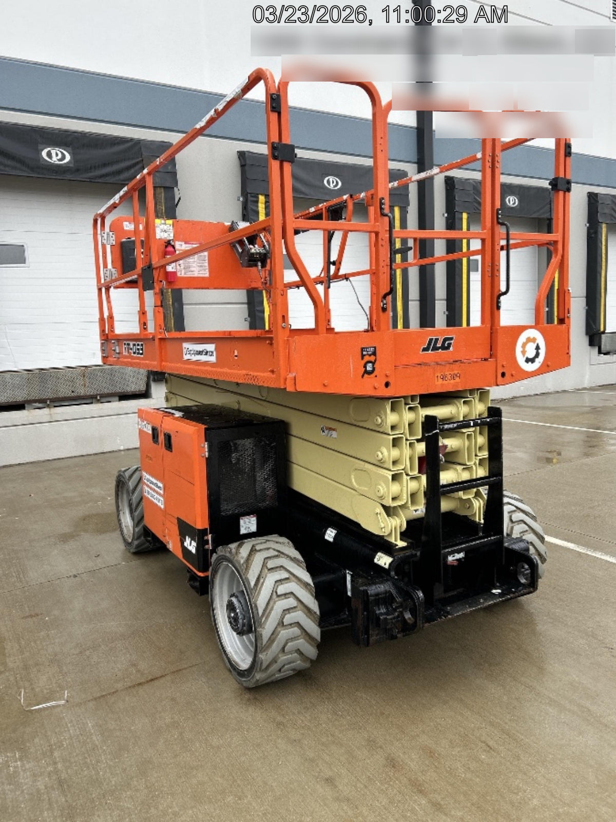 2021 JLG RT4069