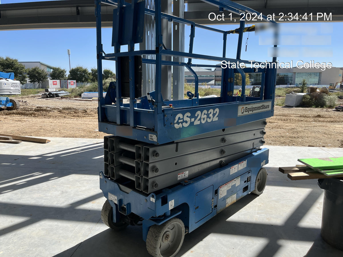 2018 GENIE GS-2632