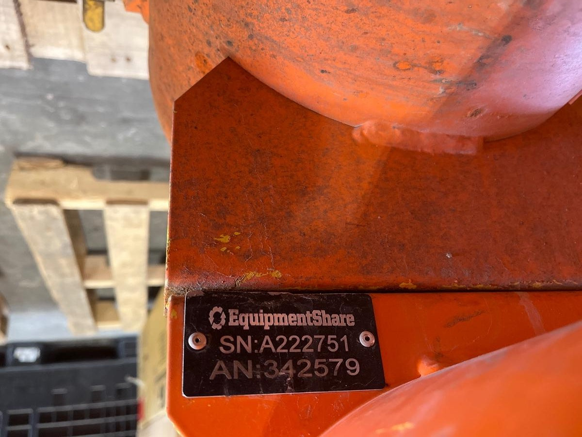 2023 MICHIGAN PNEUMATIC HV-15G-8P-ES-TRACKER